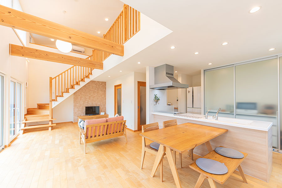 夏は涼しく、冬暖かい